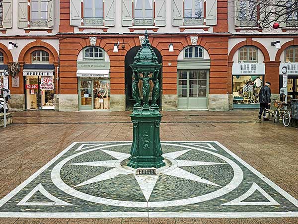 quartier saint georges à 8 minutes de la boutique Ismoke31